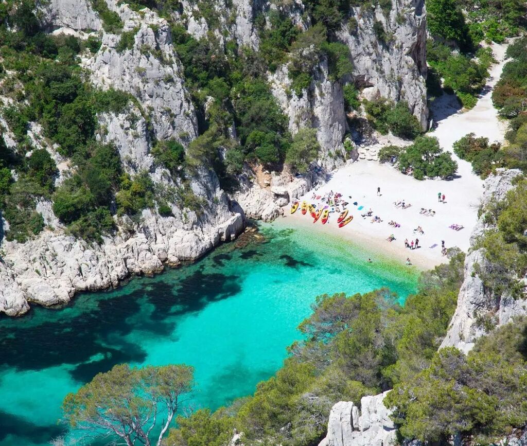 nadasto's tweet photo. #laplagedulundi
Marseille 💙
.
.
#calanque #envau #pictureoftheday #mediteraneansea #mediterranee #lagoon #bluemonday #marseille #provence #beautifuldestinations #beautyofnature #naturephotography #naturephotographer #naturelovers #belvedere #panorama… https://t.co/PHafPC9bBN https://t.co/AEdw6MScRg