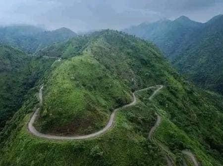NigeriaStories's tweet photo. Gembu, Taraba State, Nigeria 🇳🇬 😍💚❤.

This is the coldest place in Nigeria. https://t.co/uKs60bmBiN