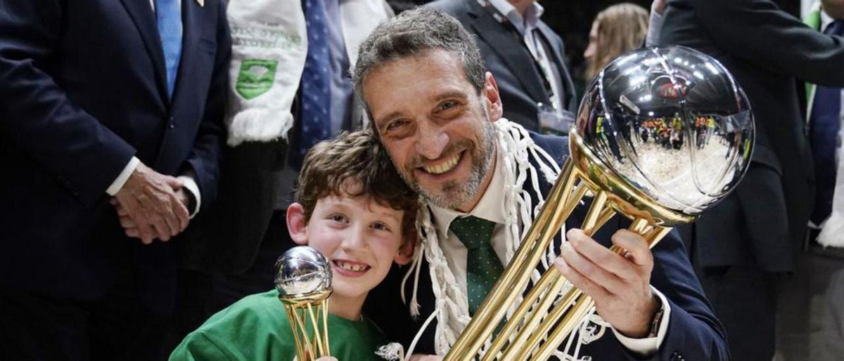 'Ibon tiene un plan'

O varios, vaya.

Vamos a meterle lupa a las series y variantes en las que se ha apoyado Unicaja durante la #CopaACB 

🧵 Os cuento: