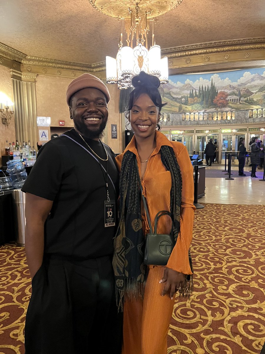 HologramOD's tweet photo. @heyassante thank you for being as kind as I hoped you’d be! Love you Mr. Music Man 🫶🏾🥰 #TheReadLive @FriendZonePod https://t.co/P2IsMUuIXc