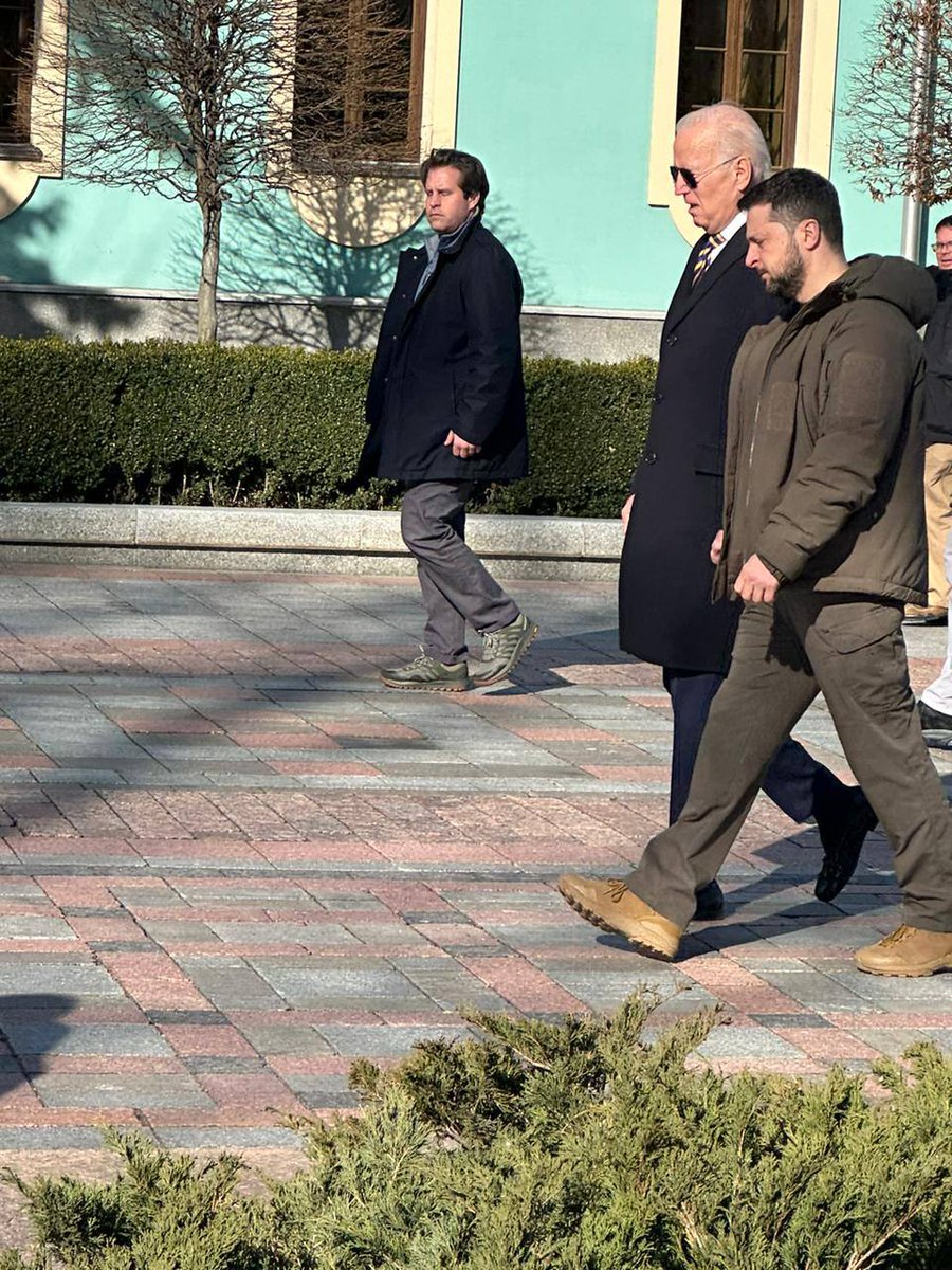 Kremlin's worst nightmare. Putin must be defeated!