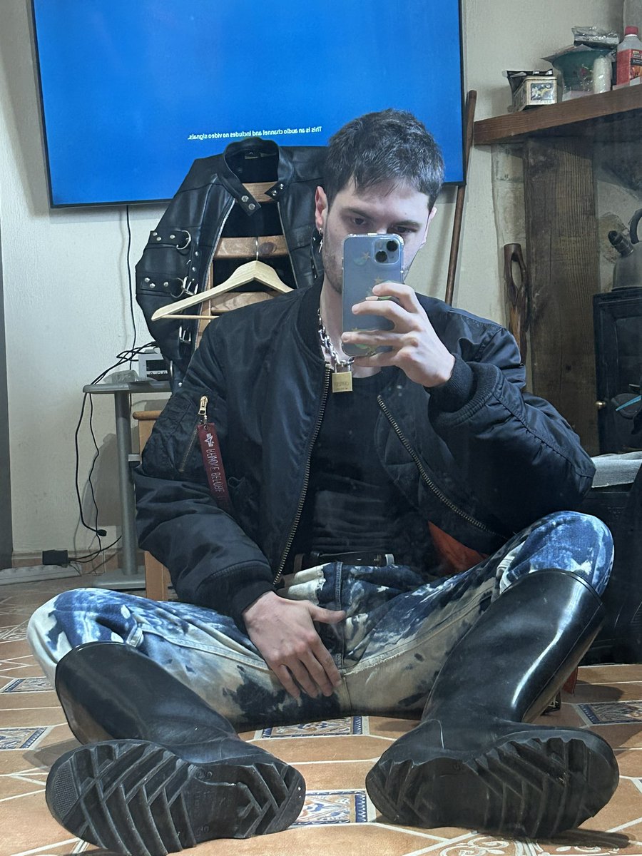 GimpDrogon tweet media