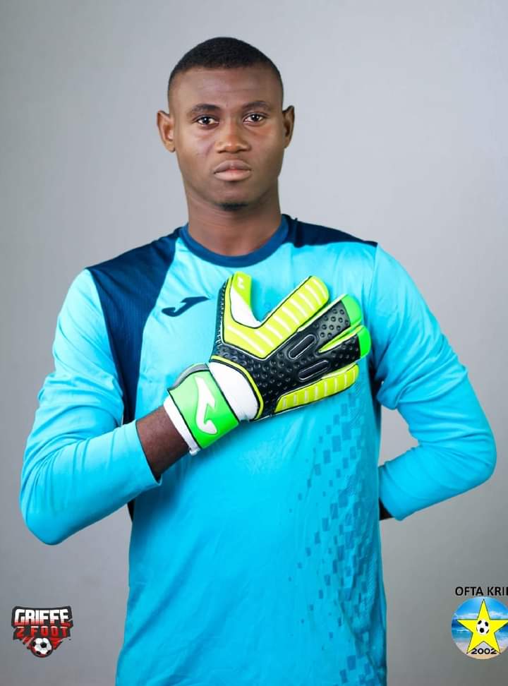 Vladimir  Limaleba !!! L'incarnation de Thomas Nkono , passé par Ofta , Bamboutos , depuis cette saison il est le monsieur 50% de <a href="/Rfc_ngoumou/">Renaissance FC De Ngoumou_Officiel</a> . Hier encore ce jeune loup aux dents très longues a éclaboussé la rencontre par ces arrêts de classe mondial . <a href="/KukusMelo/">1 kīlø dę Rīz 🇨🇲🇨🇴</a> <a href="/angulesley442/">Angu Lesley Ngwa Akonwi 🇨🇲🇹🇿🇲🇦</a>