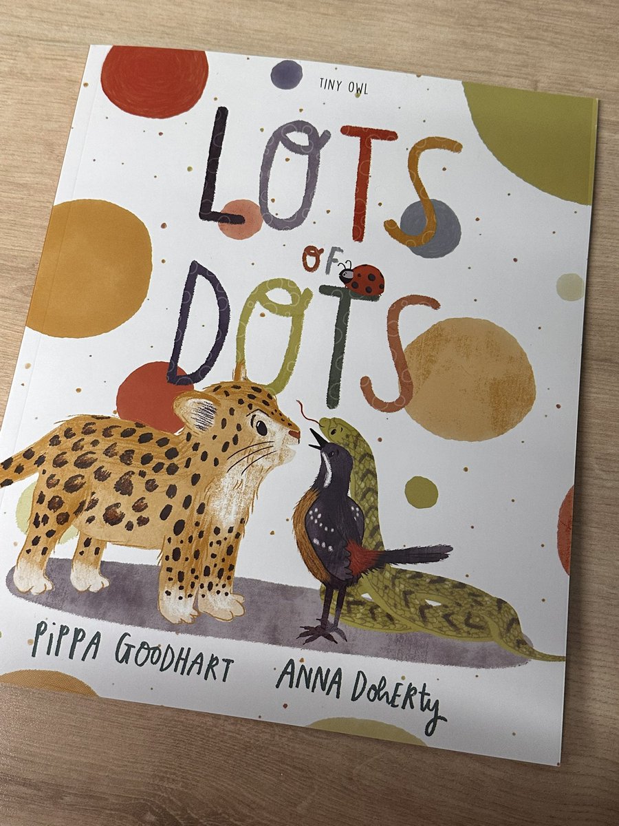 @Flissej thought I’d share this with you. A beautiful picture book that provides lots of great opportunities for discussion about pattern using the fabulous ShREC approach. 😉 also lovely book about inclusivity too! @TinyOwl_Books @pippagoodhart  @AnnaDohertyIllu
