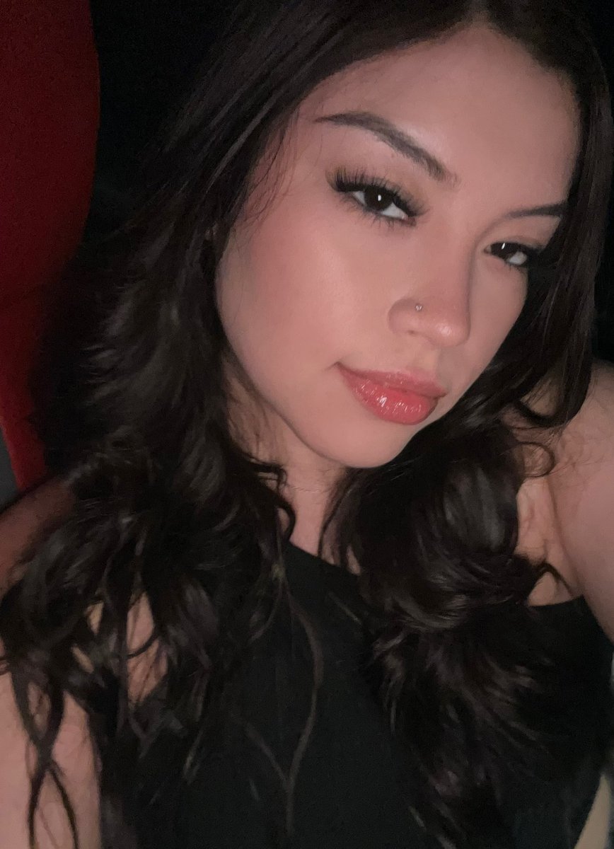 national meeee day 🥂🫦 #20