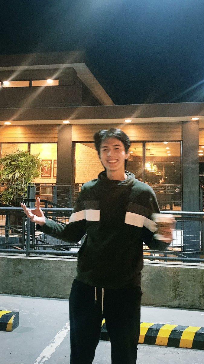 imdenrich's tweet photo. COFFEE DATE?  ☕ https://t.co/Ynaxndp7HE