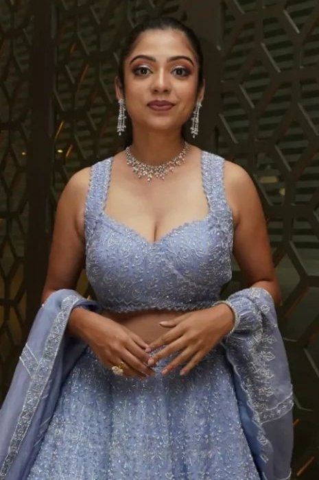 FpZCRTGaAAIKJxm?format=jpg&name=900x900