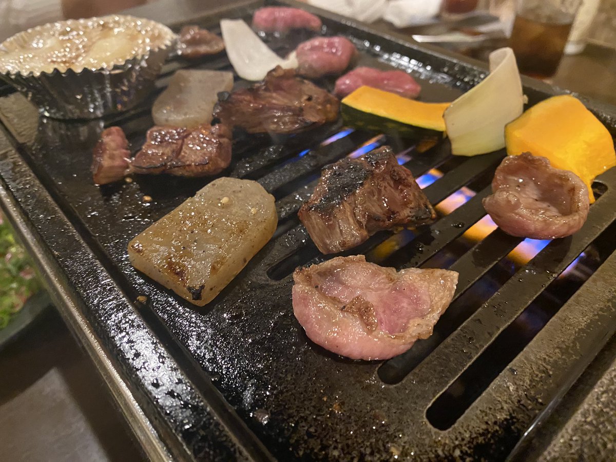 am_popo's tweet photo. 筋トレをするようになってから体の疲れとストレスをものすごく感じるようになった🥱
いい事なのか？？😑
美味しいもの食べたい😵‍💫 https://t.co/lIrMquIAew