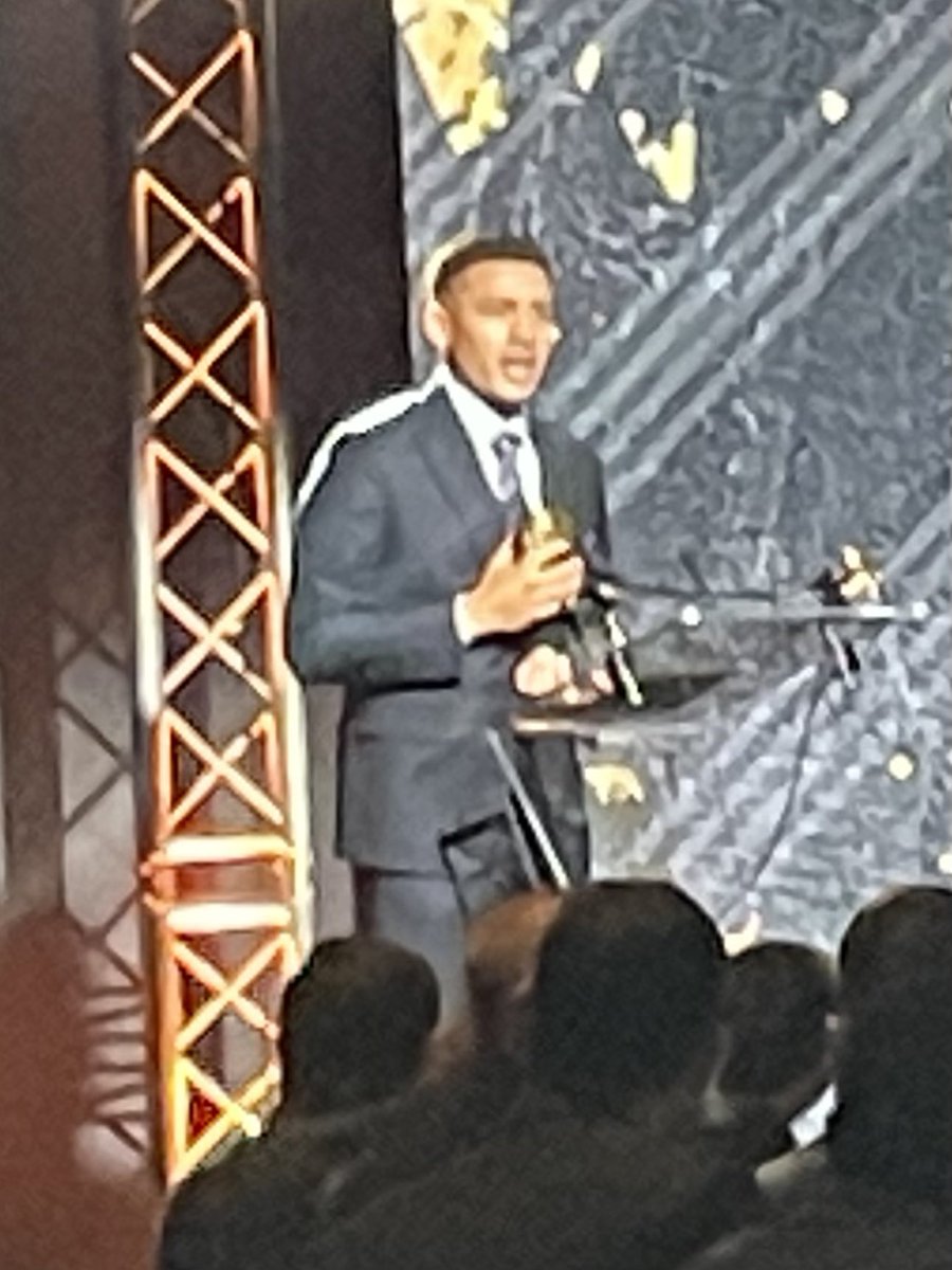 Karen Watson tweet media