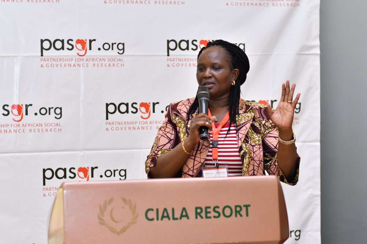 PASGR_'s tweet image. I challenge #UtafitiSera to conduct more research on #children, generate robust evidence to safeguard their well being and coalesce support for Universal child benefits~ Jacynter Omondi- Deputy Head- National Social Protection Secretariat
#EvidenceInformedDecisionMaking
#EIDM