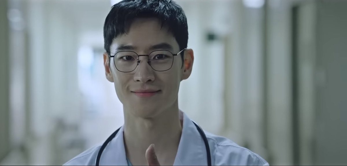 xi_quinn's tweet photo. my oppa is a doctor too 😆 https://t.co/JRmVc344Wo