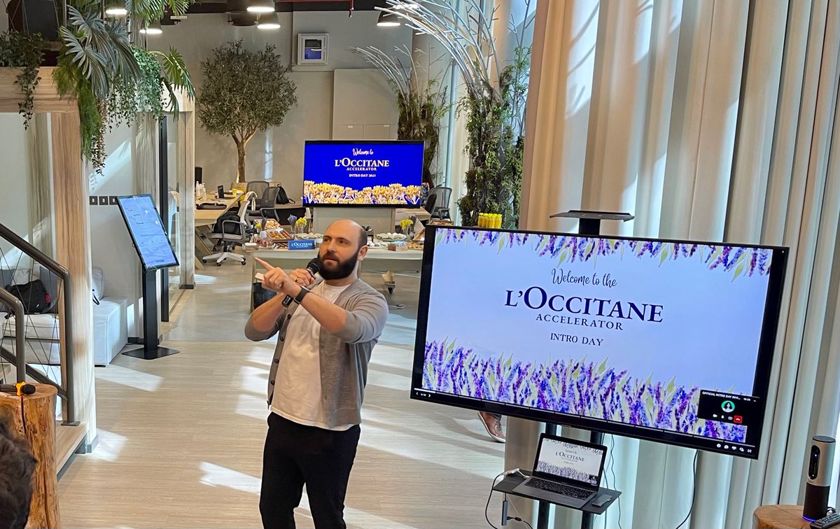 ChalhoubGreenhs's tweet photo. We had an inspiring last week launching the L'Occitane Accelerator Program powered by The Greenhouse 🚀 through its Intro Day inviting the key stakeholders of the @ChalhoubGroup along with the four selected #startups who made their way to #Dubai coming from around the world! https://t.co/Pefdd4xgOK