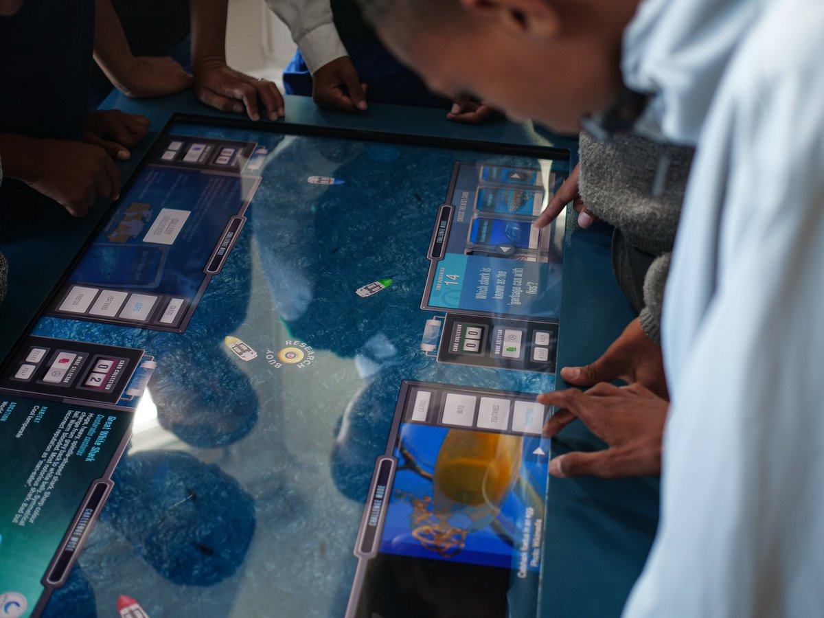 sharkcentre's tweet photo. Windy day down at the beach? That's no problem for our incredible #education team.
Last Friday, the team took our #MarineExplorers for an informative indoor classroom session. The kids from Eco Active enjoyed lectures, meet our creatures & played with our interactive exhibits! https://t.co/jAIzwArPAu