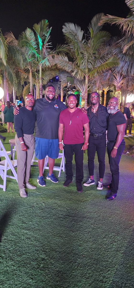 Orlando Impact Players
'Driving Impact' Celebrity Golf Classic ⛳️ 🏌🏾‍♂️
Sponsored By: @adventhealth @citrussports @drphillipscharities @liftorlando
#golf #charities #fundraiser #centralfloridashowcase @jeffdemps7 @KShaw81 @MBKJack912