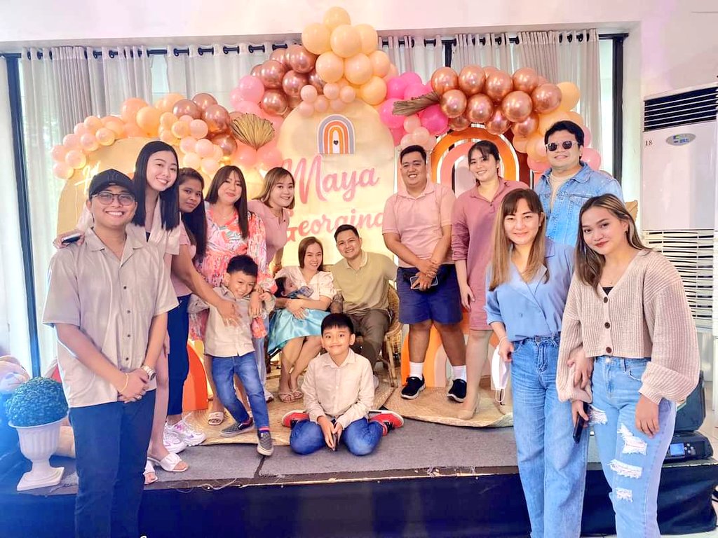 bltiv's tweet photo. Happy 1st birthday and christening, dear Maya! 🥰🥳❤ https://t.co/g6xLFmWOfQ