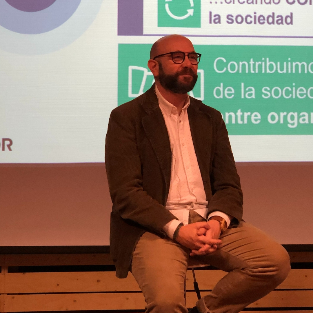 PEFC_Catalunya's tweet photo. José Magro, Director de #Sostenibilitat d’@AENOR ens va acompanyar divendres 17 de febrer a la Fira @fecsvic !

J.Magro: "Ayudamos a las empresas a demostrar que sus productos proceden de montes #certificados y demostrar ese #atributo, esa trazabilidad"

🌳🌲😍
#PEFC #Forest https://t.co/FyCwp3yGNL