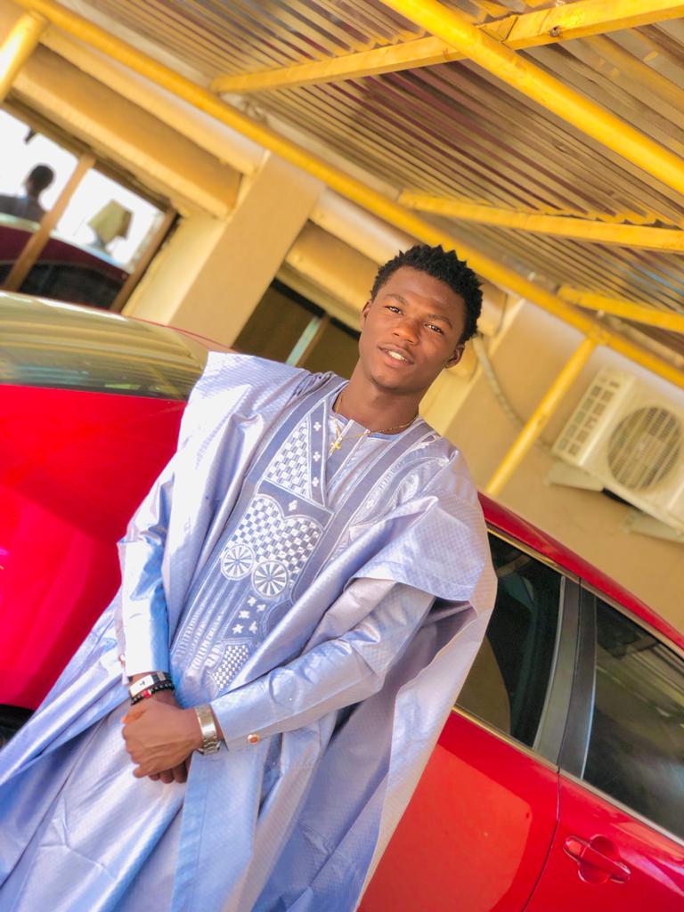 mic_kwaji's tweet photo. Happy birthday bro 😍😍 https://t.co/zSwaydD56x