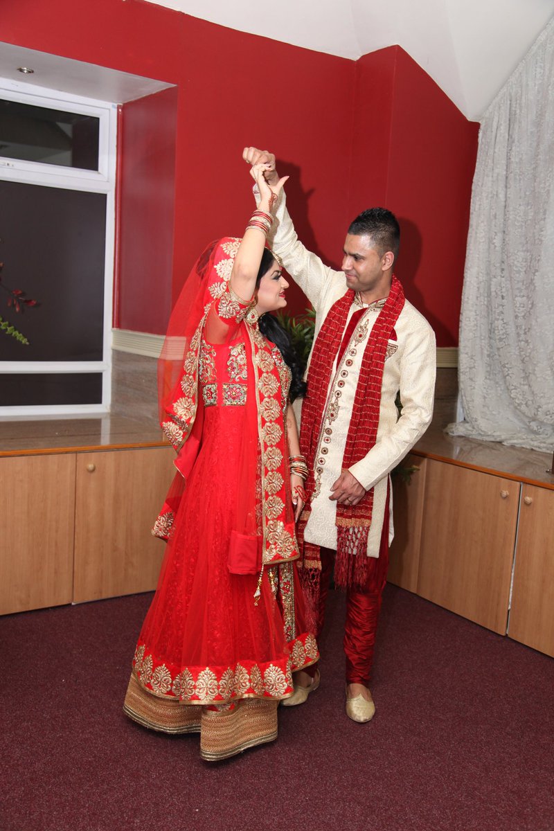RashidSabina's tweet photo. It’s our wedding anniversary today - 7 years together and many more to come inshallah. #partnersinlife #husbandandwife https://t.co/fa8tUBkbaE