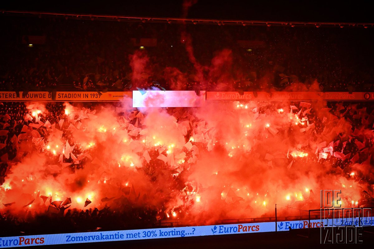 DeNoordzijde's tweet image. Fotoverslag Feyenoord - AZ nu online op onze website 📸
#DeNoordzijde #Feyenoord #Rotterdam