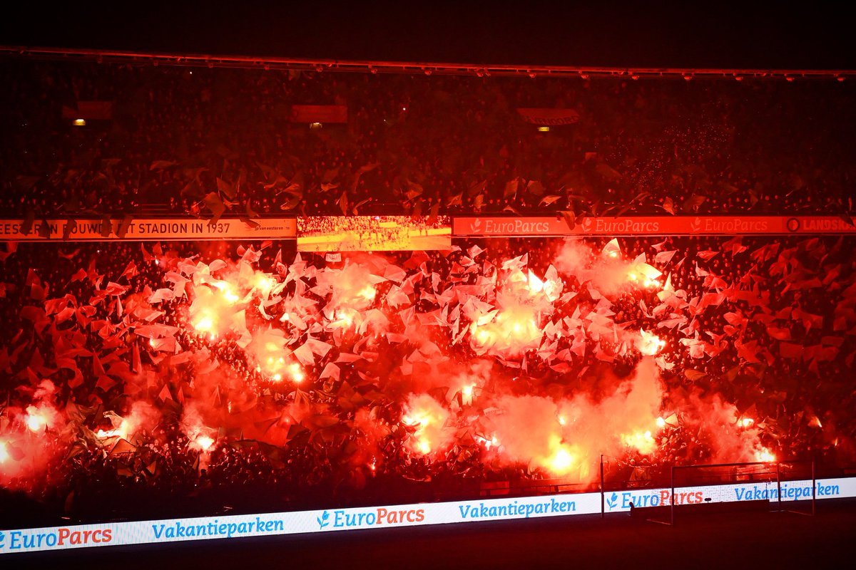 DeNoordzijde's tweet image. Fotoverslag Feyenoord - AZ nu online op onze website 📸
#DeNoordzijde #Feyenoord #Rotterdam