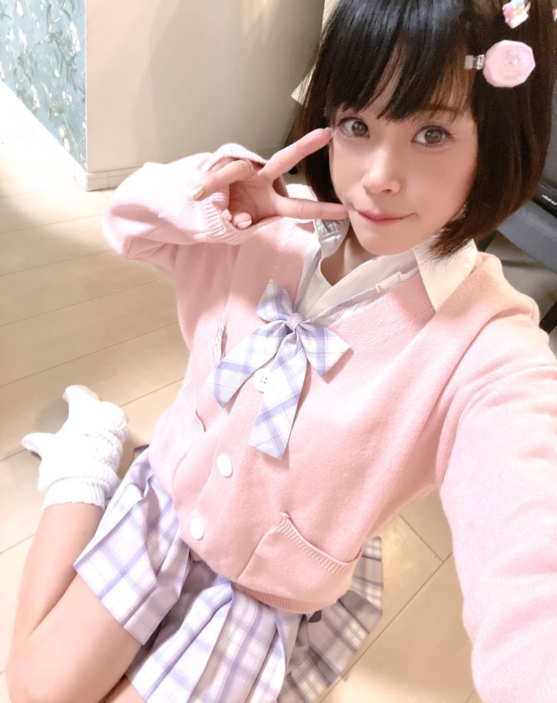 machipict's tweet photo. 3/4まちすた学園
1部

ようじょorギャル https://t.co/hX5UptHm0w