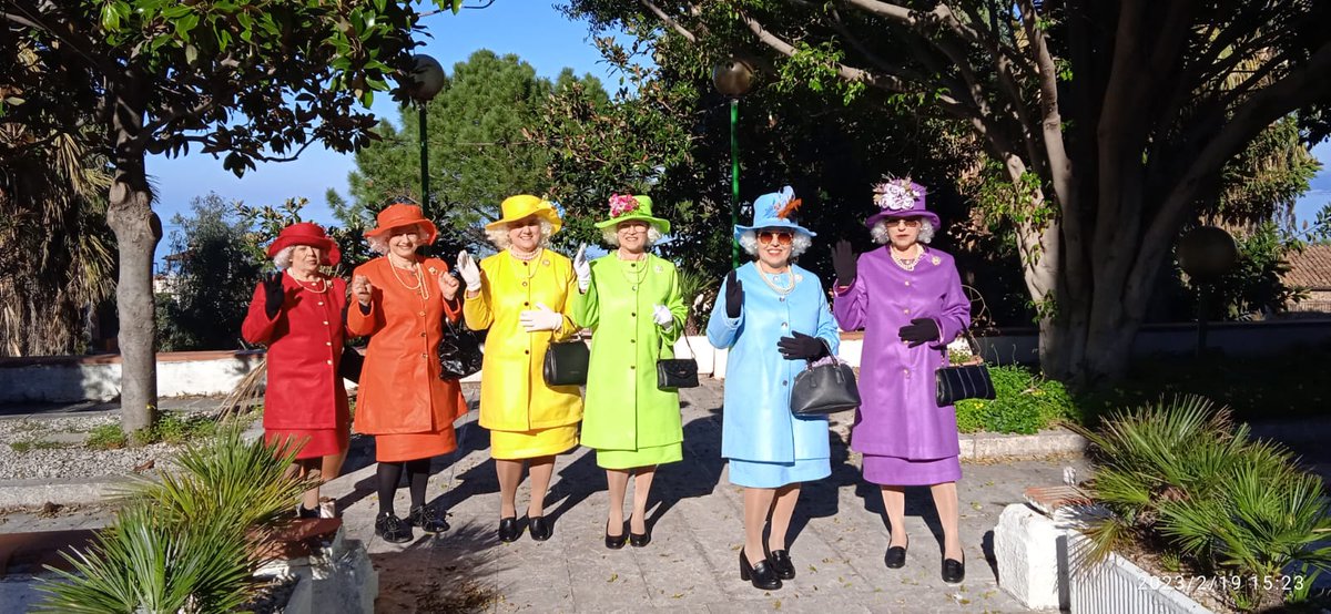 Il mio #Carnevale2023 in versione #ReginaElisabetta #TheQueen  #Sicily