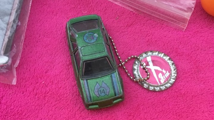 Geo_Minz's tweet photo. New picture for #TB9VH1Q - Minz TB - Ford Sierra XR4i from @Cignana 🇨🇭 thanks. Link to the TB https://t.co/Nz503slzQm #geocaching #geocacher #trackable #diecast https://t.co/tSuza4l99U