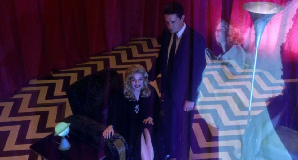 choppingwoodpod's tweet photo. David Lynch's use of dissolves in Twin Peaks: FWWM https://t.co/R1N3OaoMP3