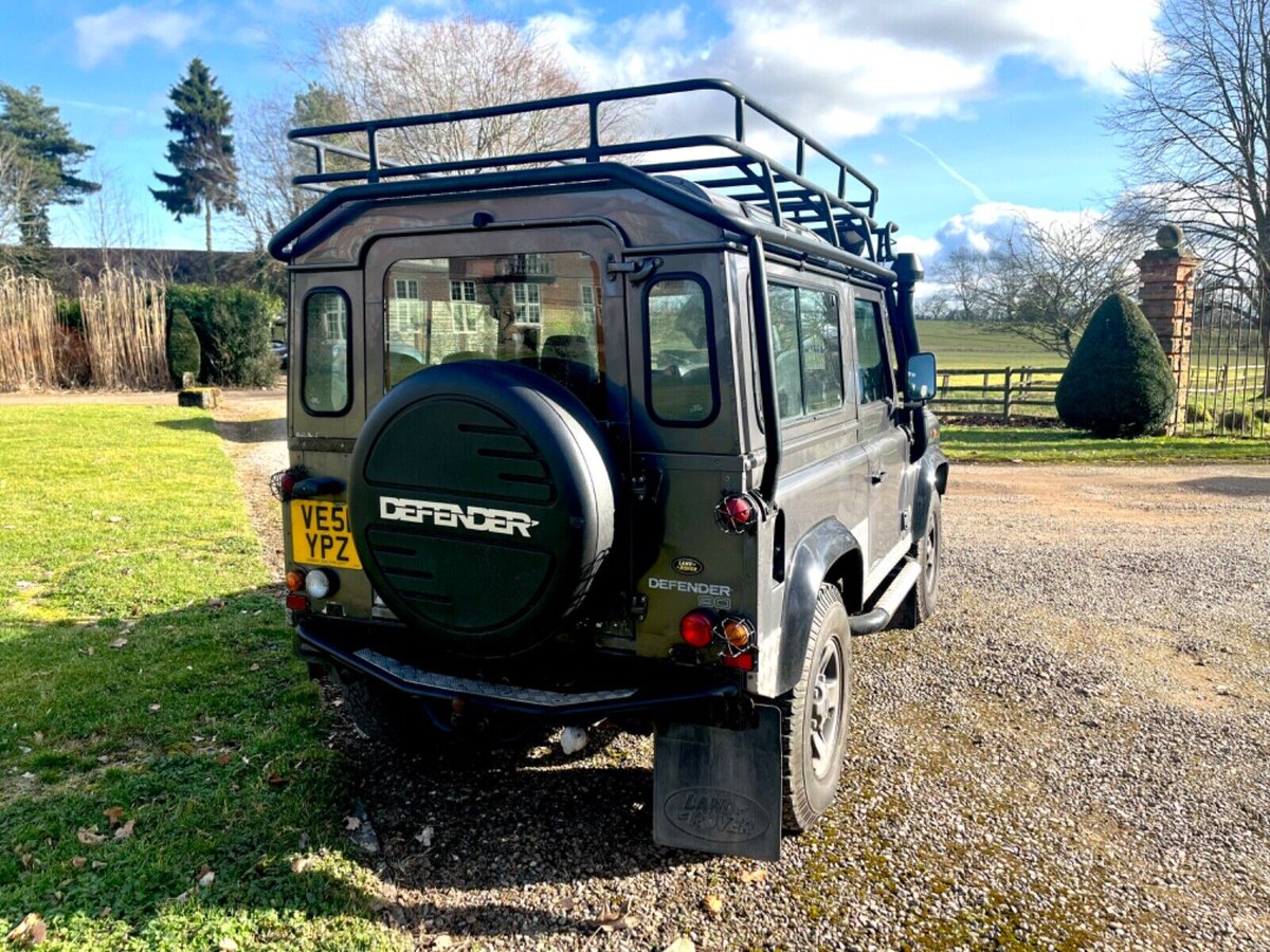 LandyDefender90's tweet image. Land rover defender 90 td5 *Very Rare low mileage Tomb Raider*
defender-landrover.co.uk/2023/02/land-r…