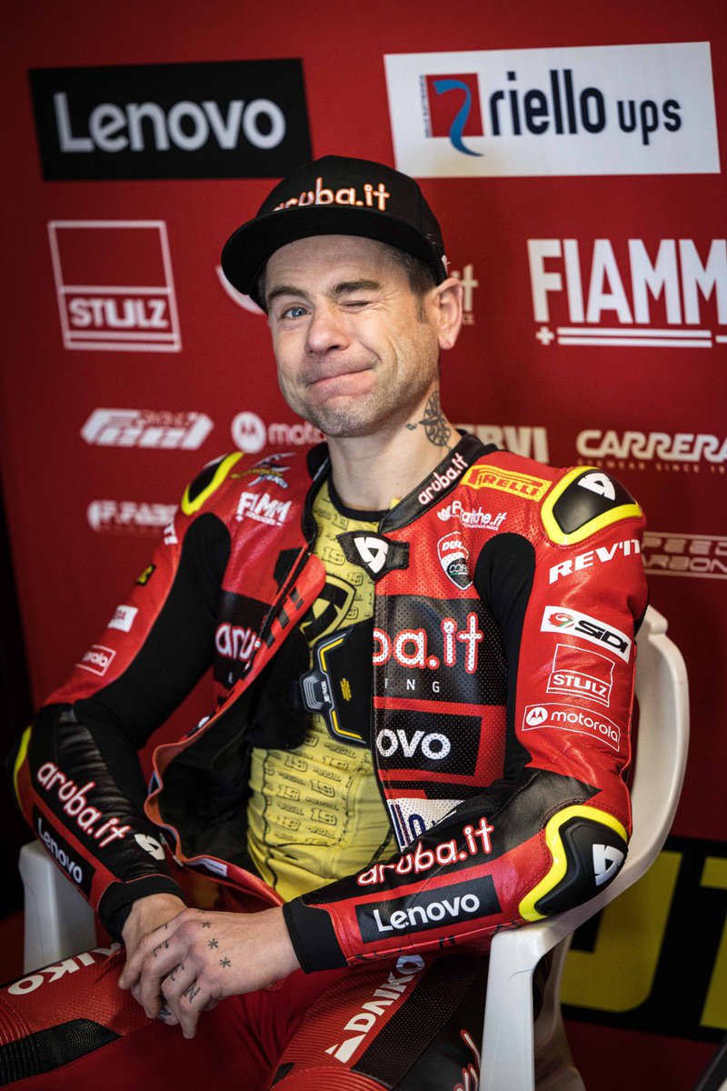 19Bautista's tweet photo. There isn’t better way to start the #raceweek than riding my babe…and if it is in @phillipislandcircuit 🥰
No hay mejor manera de empezar la #semanadecarrera que rodando con mi peque…y si es en @phillipislandcircuit 🥰
#AB19 #TheDefense #WinterTest #AUSWorldSBKTest #keepworking https://t.co/X3KoguopUC