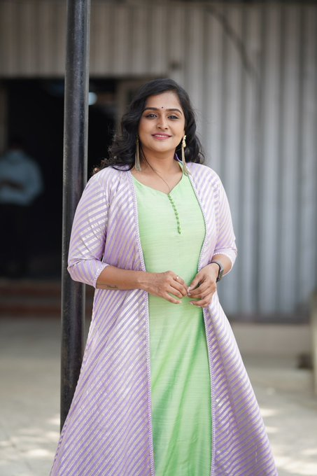 BrindaHere's tweet photo. Talented actress Ms. Ramya Nambeesan
#RamyaNambeesan @nambessan_ramya #20thFebR #CelebritiesR https://t.co/l1aF9Zo28V