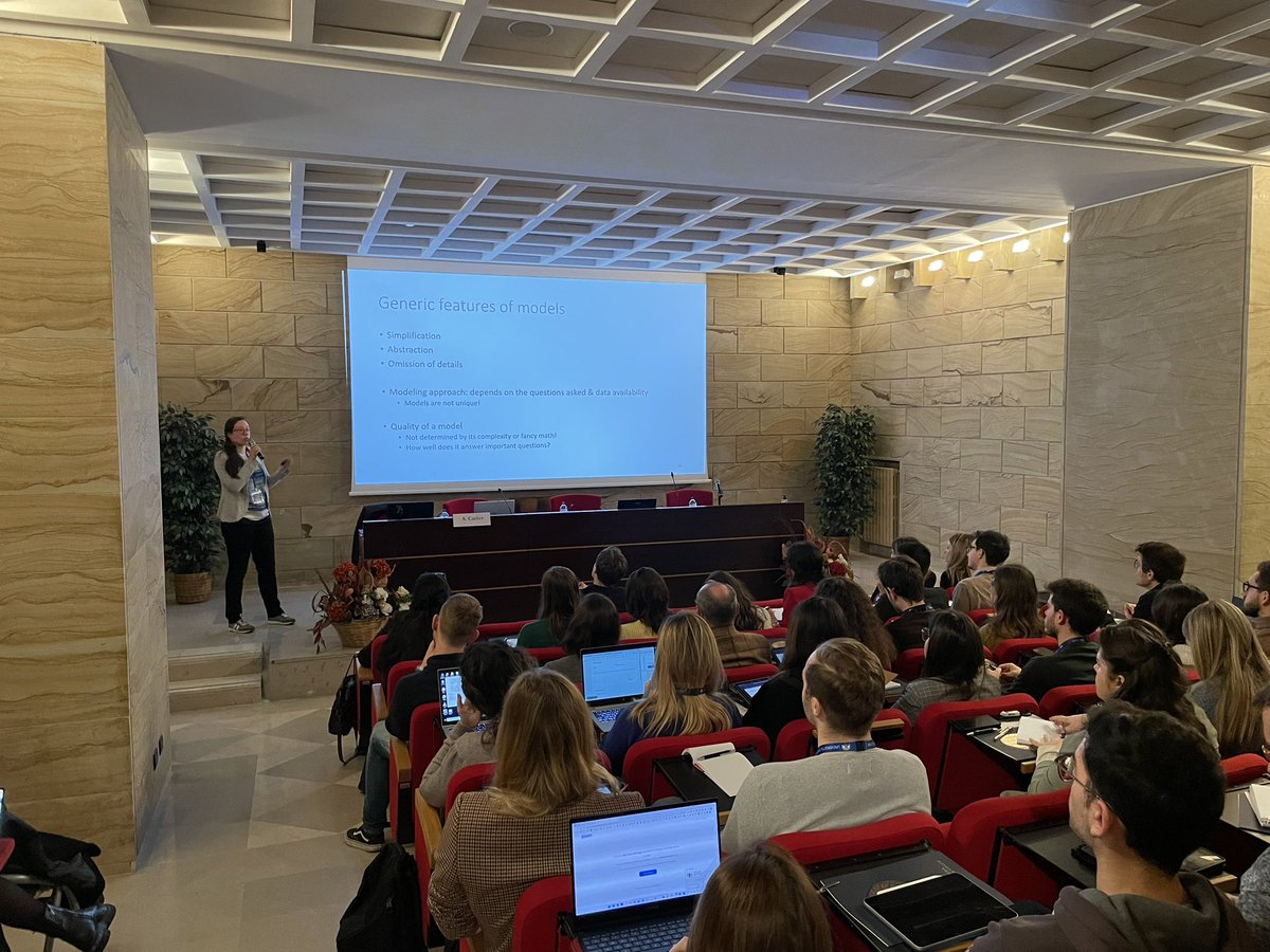 MicMarino's tweet photo. Here we go! First lecture from @ACarlier_PhD at our school 🎓👩🏻‍🏫 Great introduction to modelling in biomechanics and mechanobiology https://t.co/ckPI8s9UUJ