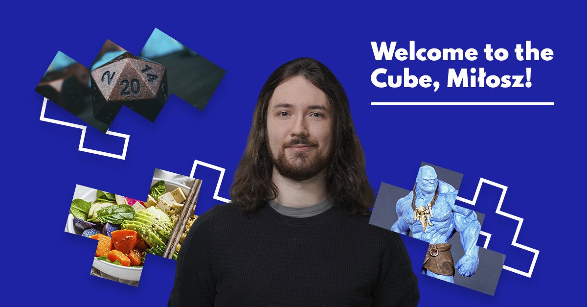 SocialCube tweet media