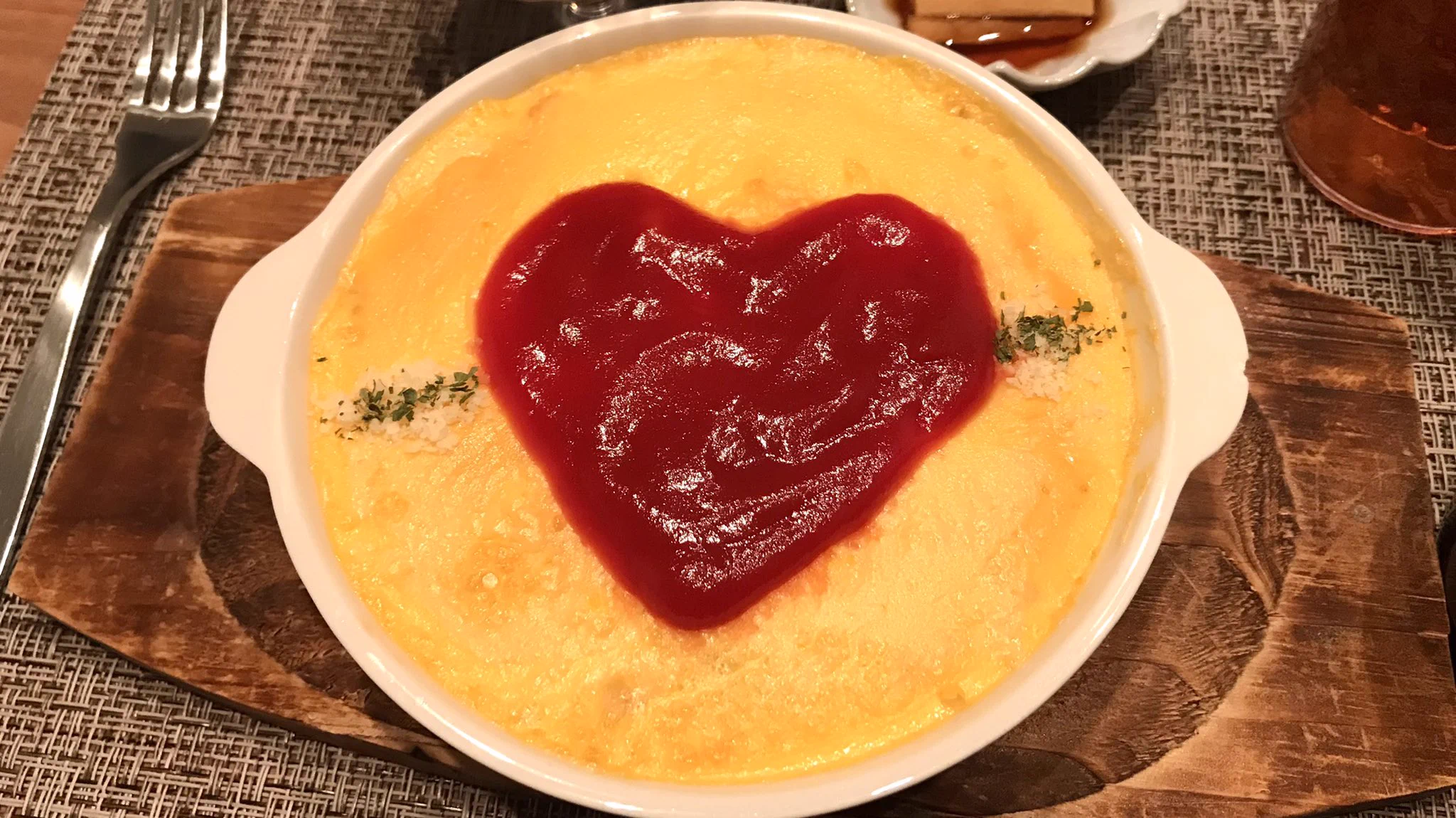 フライパン不要だから超ラクチン♪『中はとろっと焼きオムライス』