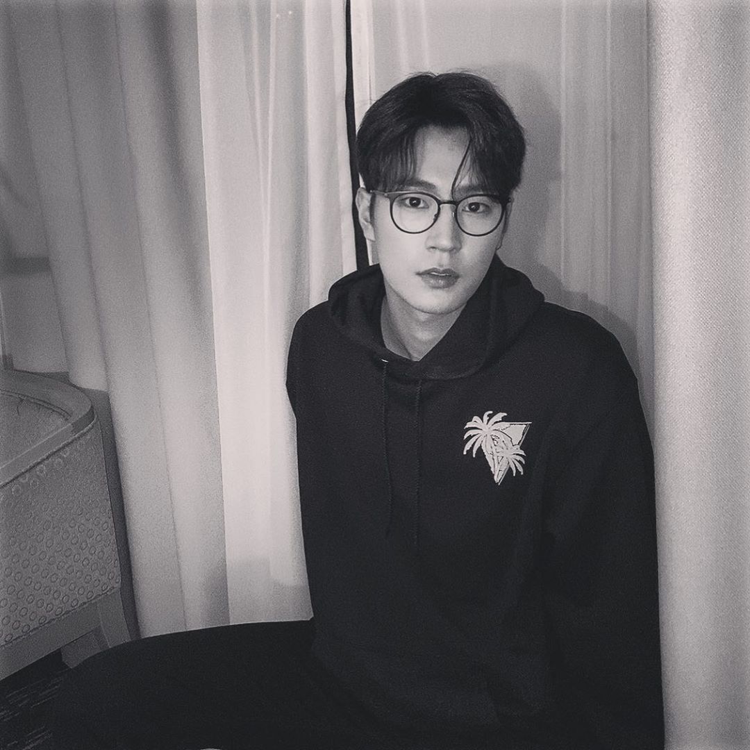 seoham_archive's tweet photo. 191227 박서함 Instagram
#JBCollection #Represent
#박서함 #서함 #SeoHam https://t.co/IKKSaOcCUM