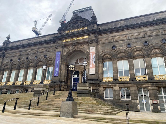 #Leeds looking great today even with grey skies! We're ready for the Strategy & Resources Board. 3 Chairs - @barryanderson19 @abigailmashall & Cllr Paul Truswell - joining @andrew_scopes & Board to discuss LGA Peer Challenge. More info & webcast link here: democracy.leeds.gov.uk/ieListDocument…