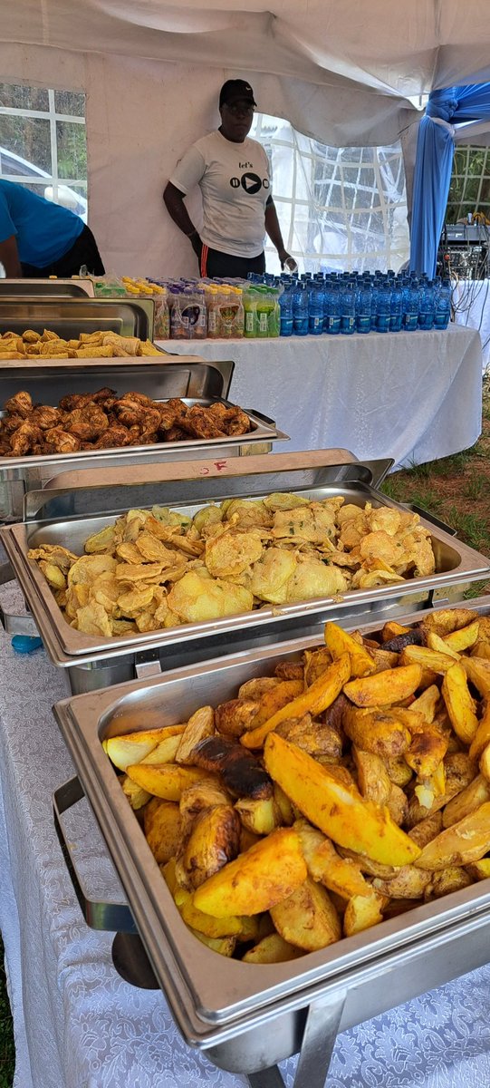 mama_hawi's tweet photo. My name is Sylvia and I'm a chef based in Nairobi. I have a range of services; meal prep, outdoor and in-house catering And cooking classes. Hire me to take care of all your culinary needs as I'm mobile. WhatsApp 0706550131 to order and make any enquiries. 

Kindly rt widely https://t.co/FB3RbzjHHr
