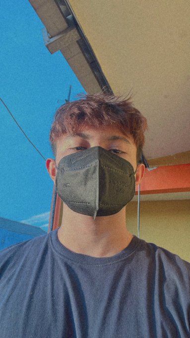 Senin 🌹 https://t.co/62d0Tw0Vf2