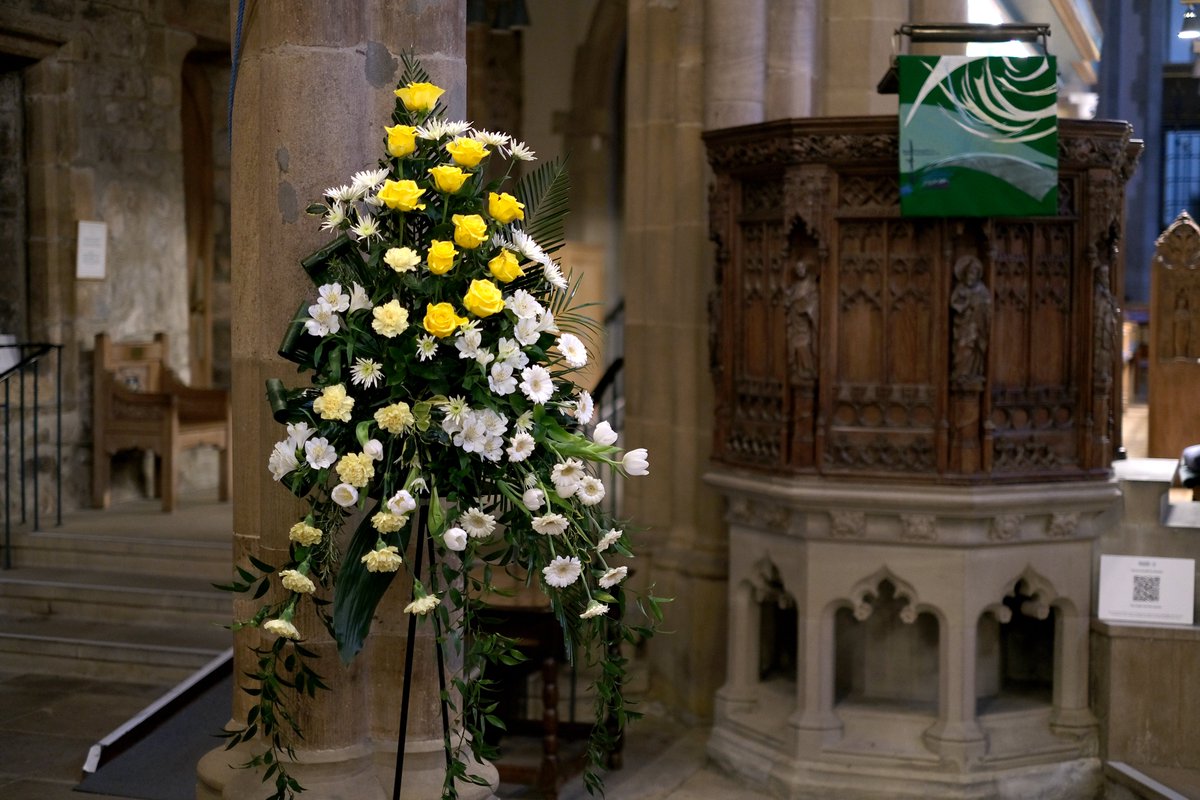 A new beginning: In donating the flowers this week, Jane Thompson says thank you to the many people who have supported and helped her through the process of moving house.

If you would like a future arrangement dedicated to someone, please e-mail flowers@bradfordcathedral.org