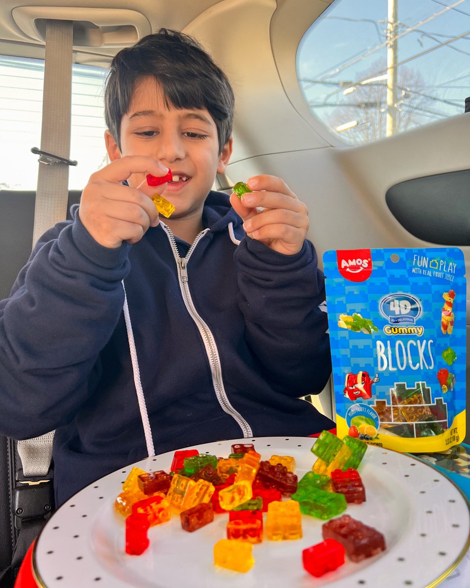 amossweets's tweet photo. Making memories one road trip at a time.
🚗🚗🚗🚗🚗
What's your favorite road trip snack?
#amossweets #4dgummy #4dgummyblocks #buildyummyfun #kidssnack #roadtripsnacks #playwithfood https://t.co/QhaDTlMvWt
