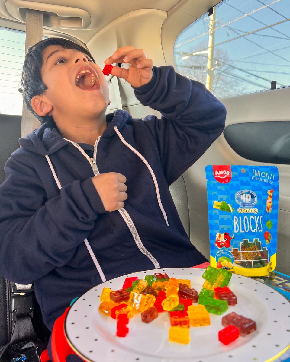 amossweets's tweet photo. Making memories one road trip at a time.
🚗🚗🚗🚗🚗
What's your favorite road trip snack?
#amossweets #4dgummy #4dgummyblocks #buildyummyfun #kidssnack #roadtripsnacks #playwithfood https://t.co/QhaDTlMvWt