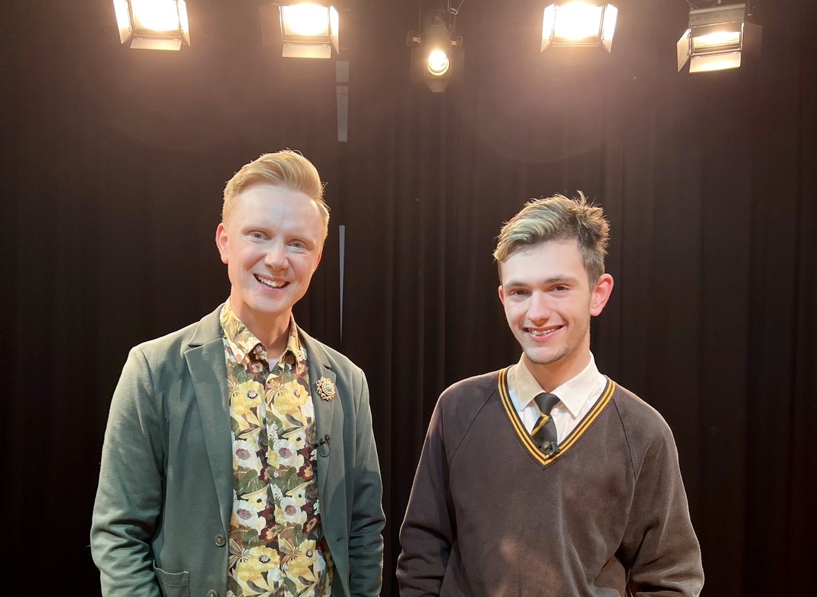 Thank you <a href="/BBCNewsround/">BBC Newsround</a>. Filming this was v emotional.  It’s 20 years since the repeal of Section 28 in England &amp; Wales, a law which banned the ‘promotion’ of homosexuality 🏳️‍🌈 I went back to my school to chat to pupil Connor about how life is different now bbc.co.uk/newsround/6015…