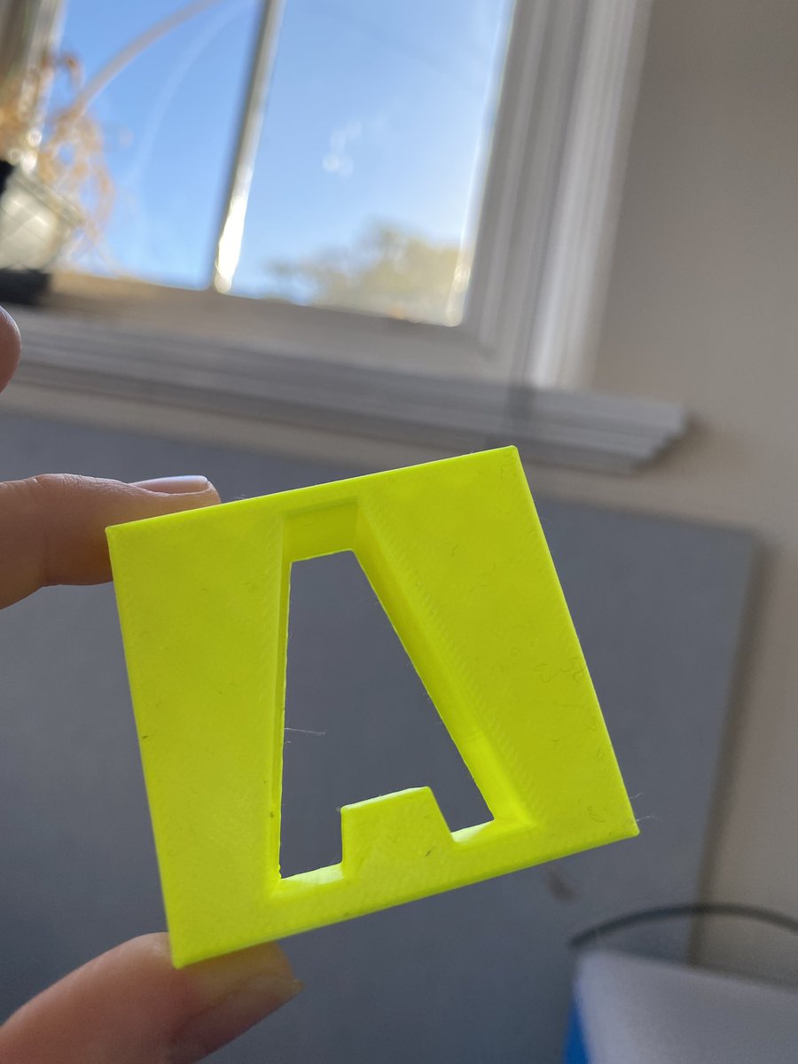 missjessm's tweet image. Had year 8 Tech playing with @tinkercad today, following on from their @splat3d isometric drawings. The shift from paper to digital was super exciting, so we quickly put one design through the #3Dprinter to see the whole design process #lotstolearn @MosmanHS #edchat