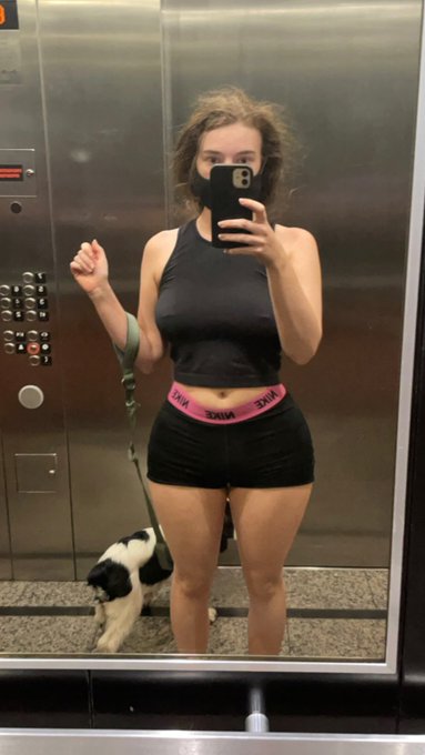 1 pic. Hiking does the body good https://t.co/ziV2Bd3VTl