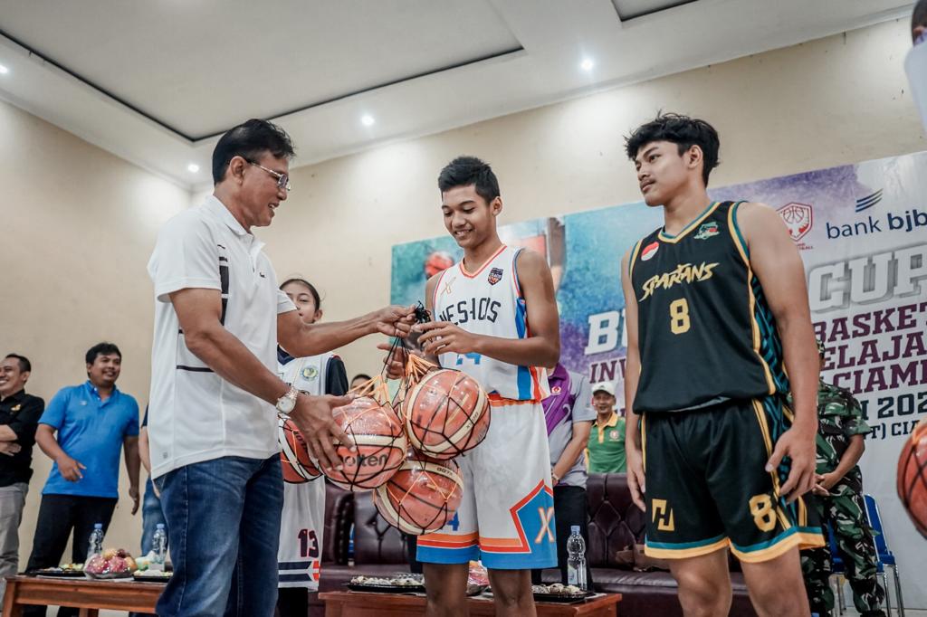 Turnamen Bola Basket antar pelajar se-Kabupaten Ciamis. 

Turnamen adalah ajang silaturahmi sekaligus ajang pembinaan para atlet. Dari pembinaan yang baik akan lahir prestasi. 

#ciamis 
#bolabasket