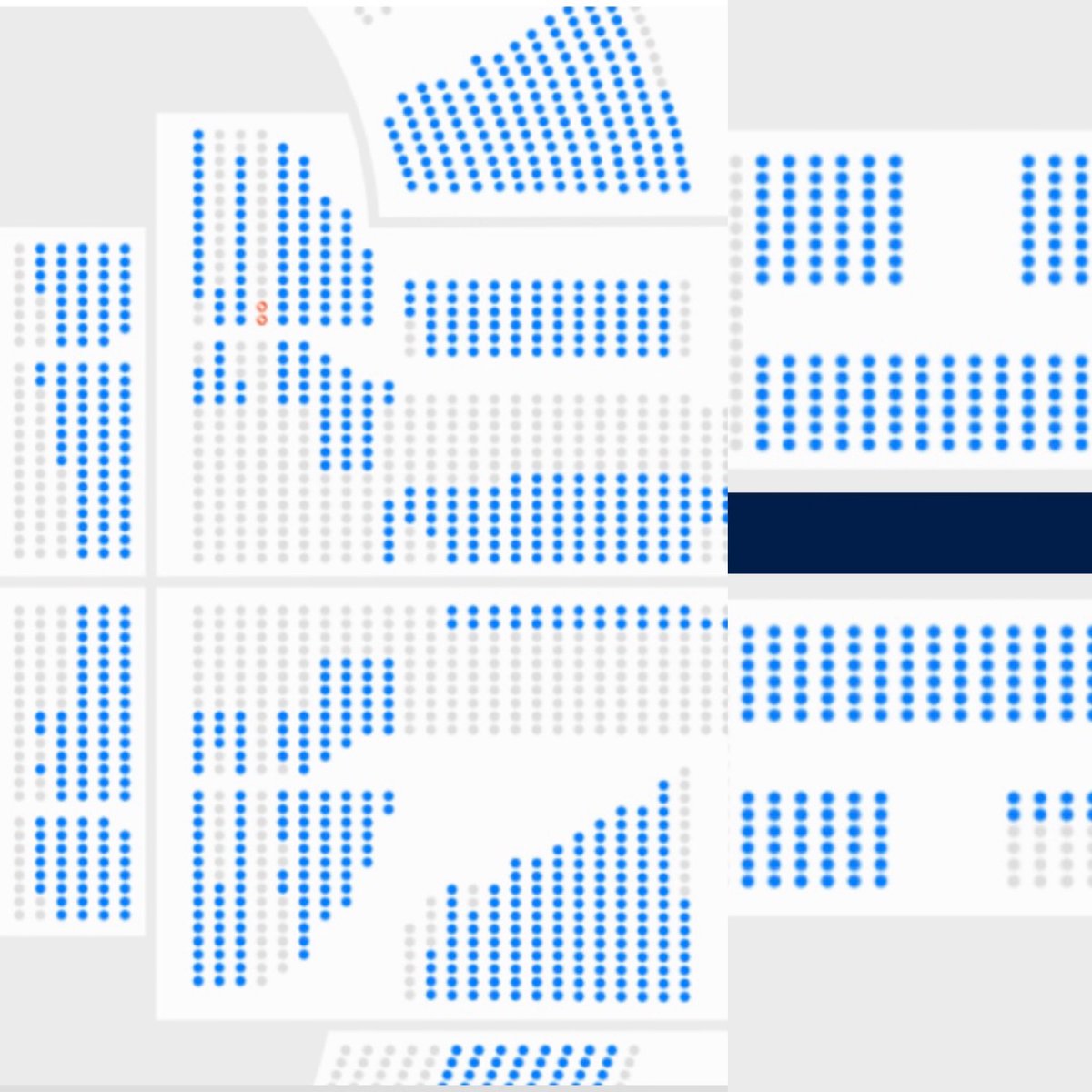 #MayweatherChalmers fight week. One of the worst selling ‘fights’ that’s been at 02 in recent memory (worse than Parker v Ryder). Only lower tier opened and 95% of tickets unsold. Someone is going to lose an absolute fortune on this event.