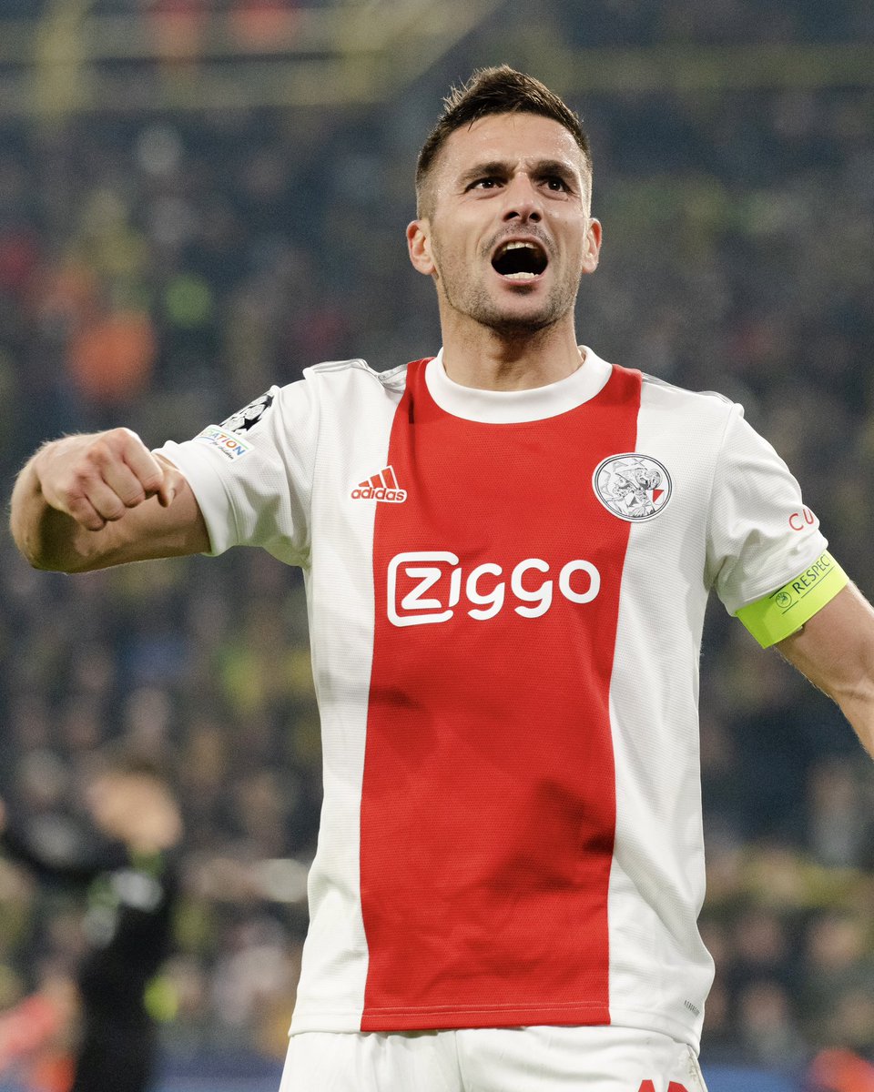 vdsar1970's tweet photo. 100 goals for Ajax. What an achievement, Dusan. You’re a true captain and a great example for every football player out there. Your professionalism, your performances, and all the stats to back it up… We are proud to have you! ⚪️🔴⚪️ https://t.co/qLTHL0YMCs