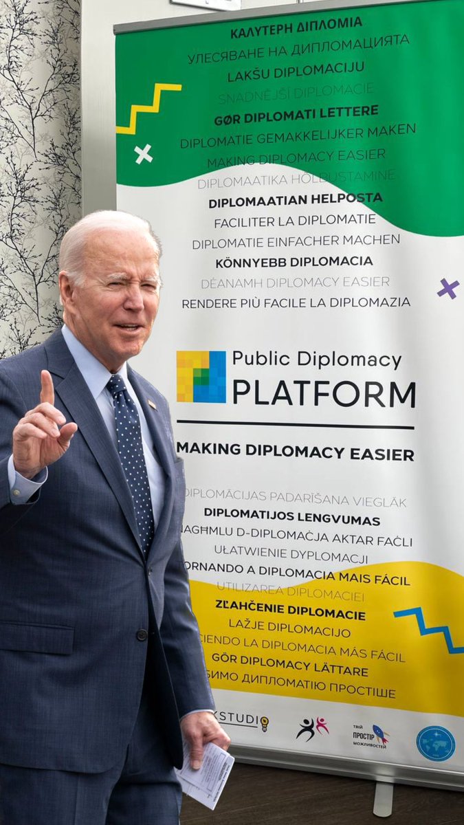 Denys_Ganzha's tweet photo. Biden visted @pdplatform_ngo first in Kyiv. Not fake https://t.co/luKXtjvOYU
