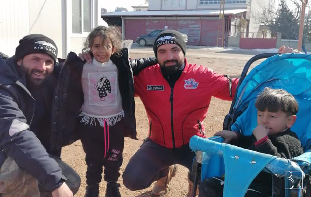 İyi günde, kötü günde biz bir aileyiz. 

#BirlikteDahaGüçlüyüz