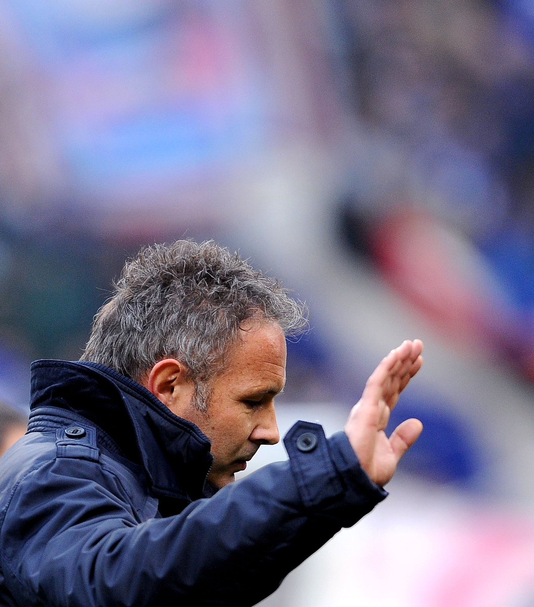 sampdoria's tweet image. Auguri fin lassù, Sinisa. 💙